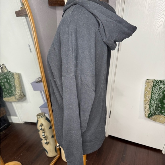 Uggs Black Hoodie - Picture 2 of 6